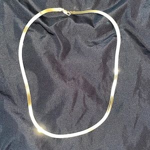 Gold chain herringbone!